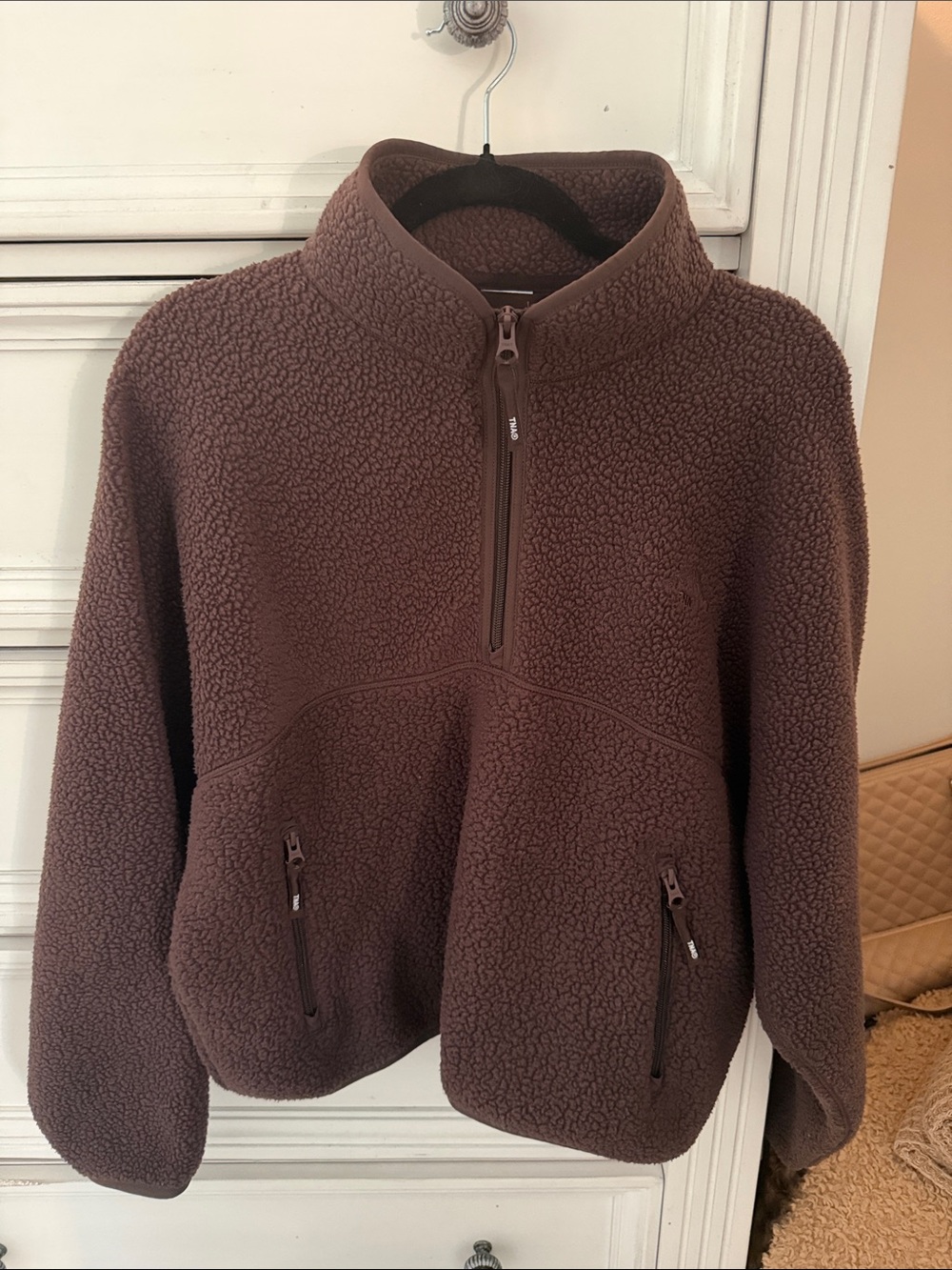 Women’s Aritzia Brown Sherpa Quarter-Zip Pullover Sweater